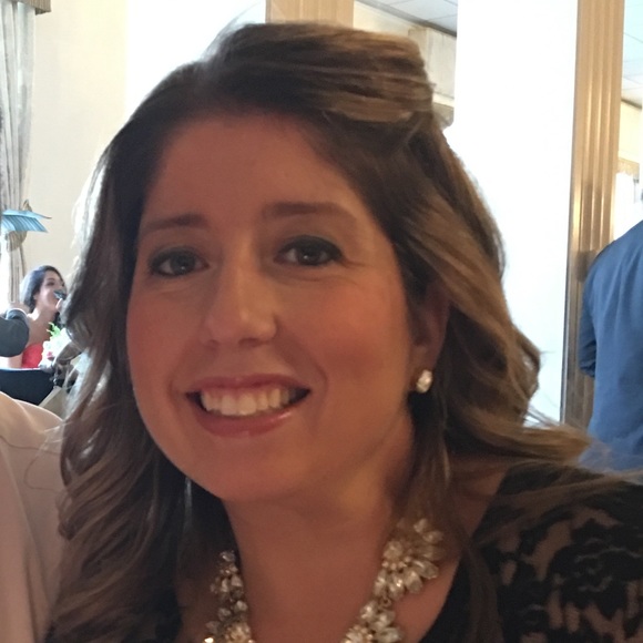 Meet your Posher, Michele - Picture 1 of 1